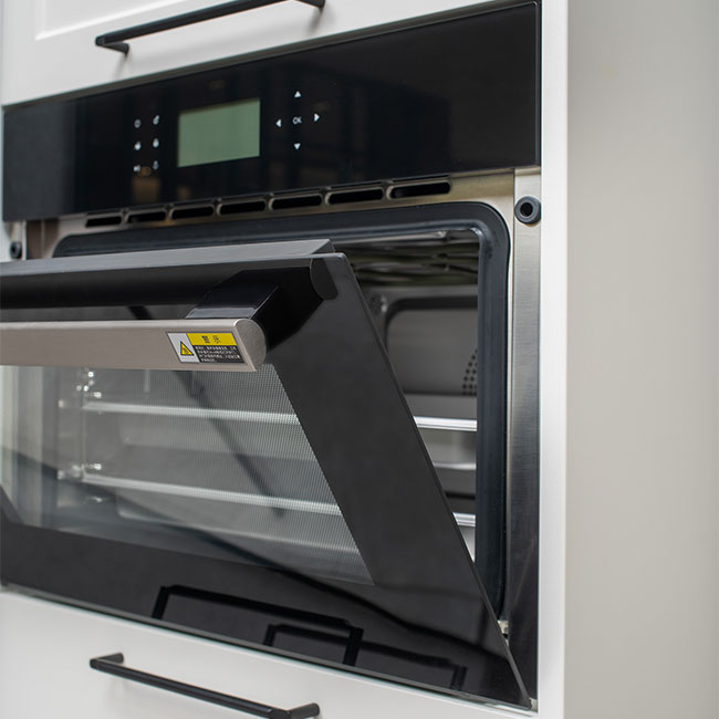 Hochwertiger klassischer Massivholzschrank im amerikanischen Stil, moderne Shaker-T&uuml;r-K&uuml;chenschr&auml;nke, flach verpackt, amerikanischer wei&szlig;er Shaker-modularer Massivholz-K&uuml;chenschrank