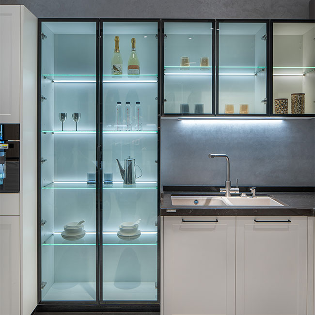 Hochwertiger klassischer Massivholzschrank im amerikanischen Stil, moderne Shaker-T&uuml;r-K&uuml;chenschr&auml;nke, flach verpackt, amerikanischer wei&szlig;er Shaker-modularer Massivholz-K&uuml;chenschrank